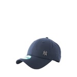 New Era kapa New York Yankees - mornarsko modra. Kapa s šiltom vrste baseball iz kolekcije New Era. Model izdelan iz enobarvnega materiala.