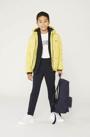Otroška jakna BOSS rumena barva - rumena. Otroška Zimska jakna iz kolekcije BOSS. Podloženi model izdelan iz enobarvnega materiala.