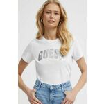 Bombažna kratka majica Guess ženska, bela barva, W4GI31 I3Z14 - bela. Kratka majica iz kolekcije Guess, izdelana iz pletenine z nalepko. Model iz izjemno udobne bombažne tkanine.
