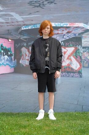 Otroške bombažne kratke hlače Sisley črna barva - črna. Otroški kratke hlače iz kolekcije Sisley. Model izdelan iz tanke