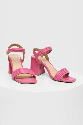 Usnjeni sandali Answear Lab roza barva - roza. Sandali iz kolekcije Answear Lab. Model izdelan iz naravnega usnja. Model z zapenjanjem s sponko za prileganje po meri.