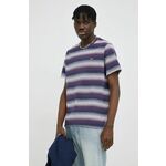Bombažna kratka majica Levi's Vijolična barva - vijolična. Lahkotna kratka majica iz kolekcije Levi's. Model izdelan iz tanke, elastične pletenine.