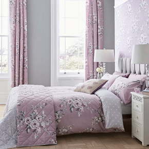 Svetlo vijolična posteljnina Catherine Lansfield Canterbury Rose