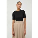 Bombažna kratka majica Ivy Oak ženski, črna barva - črna. Kratka majica iz kolekcije Ivy Oak, izdelana iz elastične pletenine. Model iz izjemno udobne bombažne tkanine.