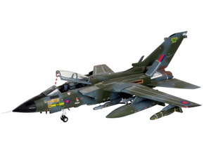 REVELL model letala 1:72 04619 Tornado GR.1 RAF