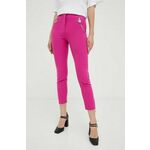 Hlače Moschino Jeans ženski, roza barva - roza. Hlače iz kolekcije Moschino Jeans. Model izdelan iz enobarvne tkanine. Zaradi vsebnosti poliestra je tkanina bolj odporna na gubanje.