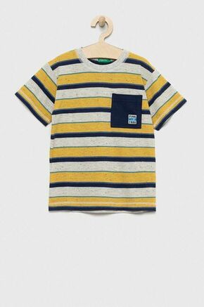 Otroška kratka majica United Colors of Benetton siva barva - siva. Otroške kratka majica iz kolekcije United Colors of Benetton. Model izdelan iz vzorčaste pletenine. Tanek