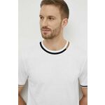 Bombažna kratka majica BOSS moški, bela barva - bela. Kratka majica iz kolekcije BOSS, izdelana iz tanke, rahlo elastične pletenine. Model iz izjemno udobne bombažne tkanine, ki je zračna.