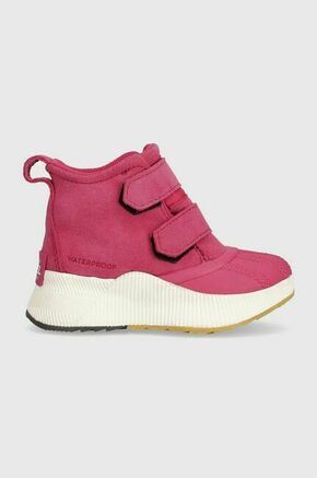 Otroški zimski škornji Sorel CHILDRENS OUT N ABOUT™ CLASSIC WP roza barva - roza. Zimski čevlji iz kolekcije Sorel. Delno podloženi model izdelan iz kombinacije semiš usnja in tekstilnega materiala.