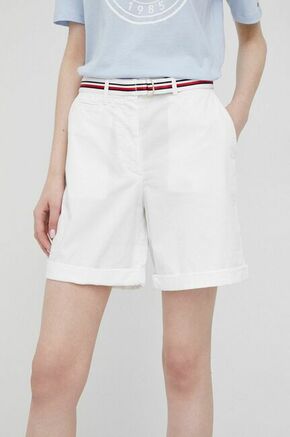 Tommy Hilfiger Hlače - bela. Kratke hlače iz zbirke Tommy Hilfiger. Model narejen iz gladek material.
