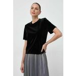 Kratka majica Morgan ženski, črna barva - črna. Kratka majica iz kolekcije Morgan, izdelana iz velur pletenine. Zaradi vsebnosti poliestra je tkanina bolj odporna na gubanje.