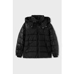 Otroška jakna Mayoral črna barva - črna. Otroški jakna iz kolekcije Mayoral. Podložen model, izdelan iz materiala. Prešiti model s sintetično izolacijo za dodatno udobje pri nižjih temperaturah.