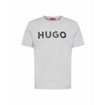 Bombažna kratka majica HUGO moški, siva barva - siva. Lahkotna kratka majica iz kolekcije HUGO, izdelana iz pletenine, prijetne na otip. Model iz izjemno udobne, zračne tkanine.