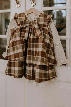 Otroška bombažna obleka That's mine Nanna rjava barva - rjava. Otroška obleka iz kolekcije That's mine. Model izdelan iz vzorčastega materiala. Model iz izjemno udobne bombažne tkanine.