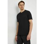 Bombažna kratka majica Sisley moški, črna barva - črna. Kratka majica iz kolekcije Sisley, izdelana iz tanke, elastične pletenine. Model iz izjemno udobne bombažne tkanine, ki je zračna.