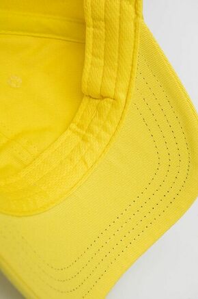 Fila otroška kapa - rumena. Otroška baseball kapa iz kolekcije Fila. Model izdelan iz tkanine z uporabo.