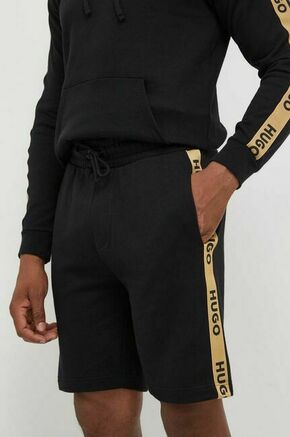 Bombažne kratke hlače HUGO črna barva - črna. Kratke hlače iz kolekcije HUGO. Model izdelan iz pletenine. Model z mehko oblazinjeno notranjostjo zagotavlja mehkobo in povečuje udobje.