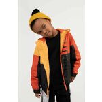 Otroška jakna Coccodrillo oranžna barva - oranžna. Otroški jakna iz kolekcije Coccodrillo. Nepodložen model, izdelan iz vzorčastega materiala.