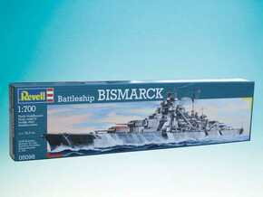 Revell Battleship Bismarck - 1 k.