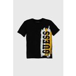 Otroška bombažna kratka majica Guess črna barva, L4YI00 K8HM4 - črna. Otroške kratka majica iz kolekcije Guess, izdelana iz pletenine s potiskom. Model iz izjemno udobne bombažne tkanine.