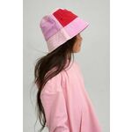 Otroški bombažni klobuk Reima Siimaa roza barva - roza. Otroški klobuk iz kolekcije Reima. Model z ozkim robom, izdelan iz vzorčastega materiala.