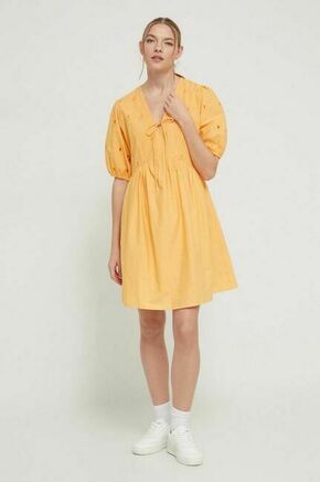 Bombažna obleka Desigual oranžna barva - oranžna. Obleka iz kolekcije Desigual. Model izdelan iz tkanine z nalepko. Model iz izjemno udobne bombažne tkanine.