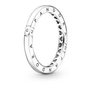 Pandora Nežen srebrni prstan z logotipom in srčki 199482C01 (Obseg 50 mm) srebro 925/1000