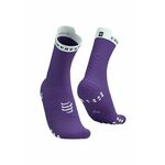 Nogavice Compressport Pro Racing Socks v4.0 Run High XU00046B - vijolična. Dolge nogavice iz kolekcije Compressport. Model izdelan iz hitrosušečega materiala.