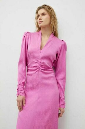 Obleka Gestuz roza barva - roza. Obleka iz kolekcije Gestuz. Model izdelan iz enobarvne tkanine. Model iz izjemno udobne tkanine z visoko vsebnostjo viskoze.