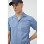 Bombažna srajca Solid moška, - modra. Srajca iz kolekcije Solid. Model izdelan iz enobarvne tkanine. Ima bowling vratnik.
