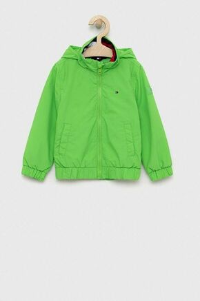 Otroška jakna Tommy Hilfiger zelena barva - zelena. Otroška Jakna iz kolekcije Tommy Hilfiger. Prehoden model izdelan iz iz lahkega blaga.