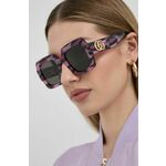 Sončna očala Gucci ženski, vijolična barva - vijolična. Sončna očala iz kolekcije Gucci. Model z enobarvnimi stekli in okvirjem iz plastike.