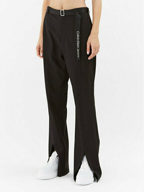 Calvin Klein Jeans Hlače iz tkanine J20J222332 Črna Relaxed Fit