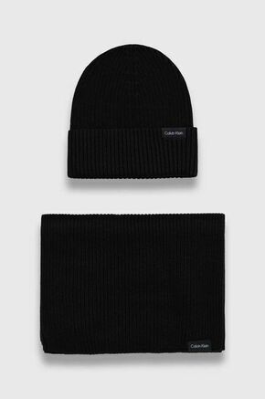 Kapa in šal s primesjo kašmirja Calvin Klein črna barva - črna. Kapa in šal iz kolekcije Calvin Klein. Model izdelan iz enobarvne pletenine.