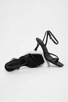 Visoke pete Answear Lab črna barva - črna. Sandali iz kolekcije Answear Lab. Model izdelan iz naravnega usnja. Model z usnjeno notranjostjo