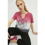 Bombažna kratka majica Medicine ženska, roza barva - roza. Kratka majica iz posebne kolekcije Medicine - Love Alchemy. Model izdelan iz pletenine s potiskom.