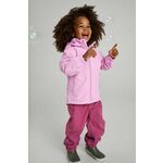 Otroška vodoodporna jakna Reima Kallahti roza barva - roza. Otroška jakna iz kolekcije Reima. Delno podložen model, izdelan iz trpežnega materiala. Model z membrano, ki zagotavlja zračnost in vodoodpornost.