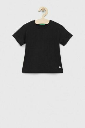 Otroška bombažna kratka majica United Colors of Benetton črna barva - črna. Otroški Ohlapna kratka majica iz kolekcije United Colors of Benetton. Model izdelan iz tanke