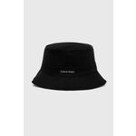 Dvostranski klobuk Calvin Klein črna barva, K60K612035 - črna. Klobuk iz kolekcije Calvin Klein. Model z ozkim robom, izdelan iz enobarvnega in vzorčastega materiala. Izdelek s posebnim dizajnom, ki omogoča dvostransko uporabo.