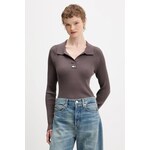Pulover Tommy Jeans ženski, rjava barva, DW0DW22036 - rjava. Pulover iz kolekcije Tommy Jeans. Model izdelan iz elastične pletenine. Zaradi dodatka poliamida je izdelek trpežnejši.