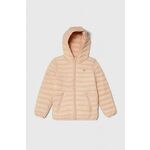 Otroška jakna Guess roza barva - roza. Otroški jakna iz kolekcije Guess. Podložen model, izdelan iz gladkega materiala. Prešiti model s sintetično izolacijo za dodatno udobje pri nižjih temperaturah.
