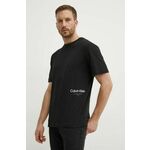 Bombažna kratka majica Calvin Klein moška, črna barva, K10K113102 - črna. Kratka majica iz kolekcije Calvin Klein, izdelana iz tanke, elastične pletenine. Model iz izjemno udobne bombažne tkanine.