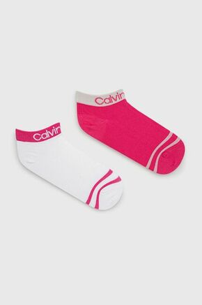 Calvin Klein nogavice (2-pack) - roza. Kratke nogavice iz zbirke Calvin Klein. Model izdelan iz raztegljive vzorčaste tkanine. Vključena sta dva para