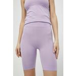 Kratke hlače United Colors of Benetton ženski, vijolična barva - vijolična. Kratke hlače iz kolekcije United Colors of Benetton, izdelane iz tanke, elastične pletenine. Material z optimalno elastičnostjo zagotavlja popolno svobodo gibanja.