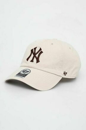 Kapa s šiltom 47brand MLB New York Yankees bež barva - bež. Kapa s šiltom iz kolekcije 47brand. Model izdelan iz bombaža.