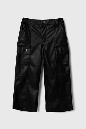 Otroške hlače Sisley črna barva - črna. Otroški hlače iz kolekcije Sisley. Model izdelan iz imitacija usnja. Lahkoten elastičen material zagotavlja popolno svobodo gibanja.