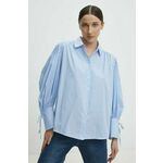 Bombažna srajca Answear Lab ženska - modra. Srajca iz kolekcije Answear Lab, izdelana iz vzorčaste tkanine. Model iz izjemno udobne bombažne tkanine.