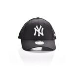 New Era kapa - črna. Kapa s šiltom vrste baseball iz kolekcije New Era. Model izdelan iz tkanine z nalepko.
