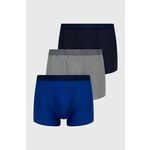 Boksarice Under Armour 3-pack moški, mornarsko modra barva - mornarsko modra. Boksarice iz kolekcije Under Armour. Model izdelan iz gladke, elastične, udobne pletenine. V kompletu so trije pari. Nežen material, prijeten na dotik.