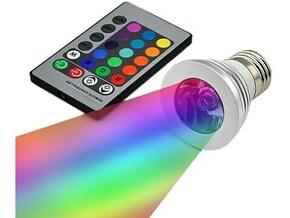 APTEL rGB LED reflektorska žarnica 3W E27 + daljinski upravljalnik ZD7